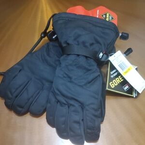 GORE-TEX Men's Insulated Black Gloves New With Tags